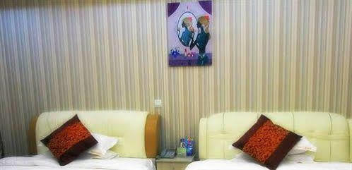 Bofeng Apartment Hotel - Kunming Bagian luar foto